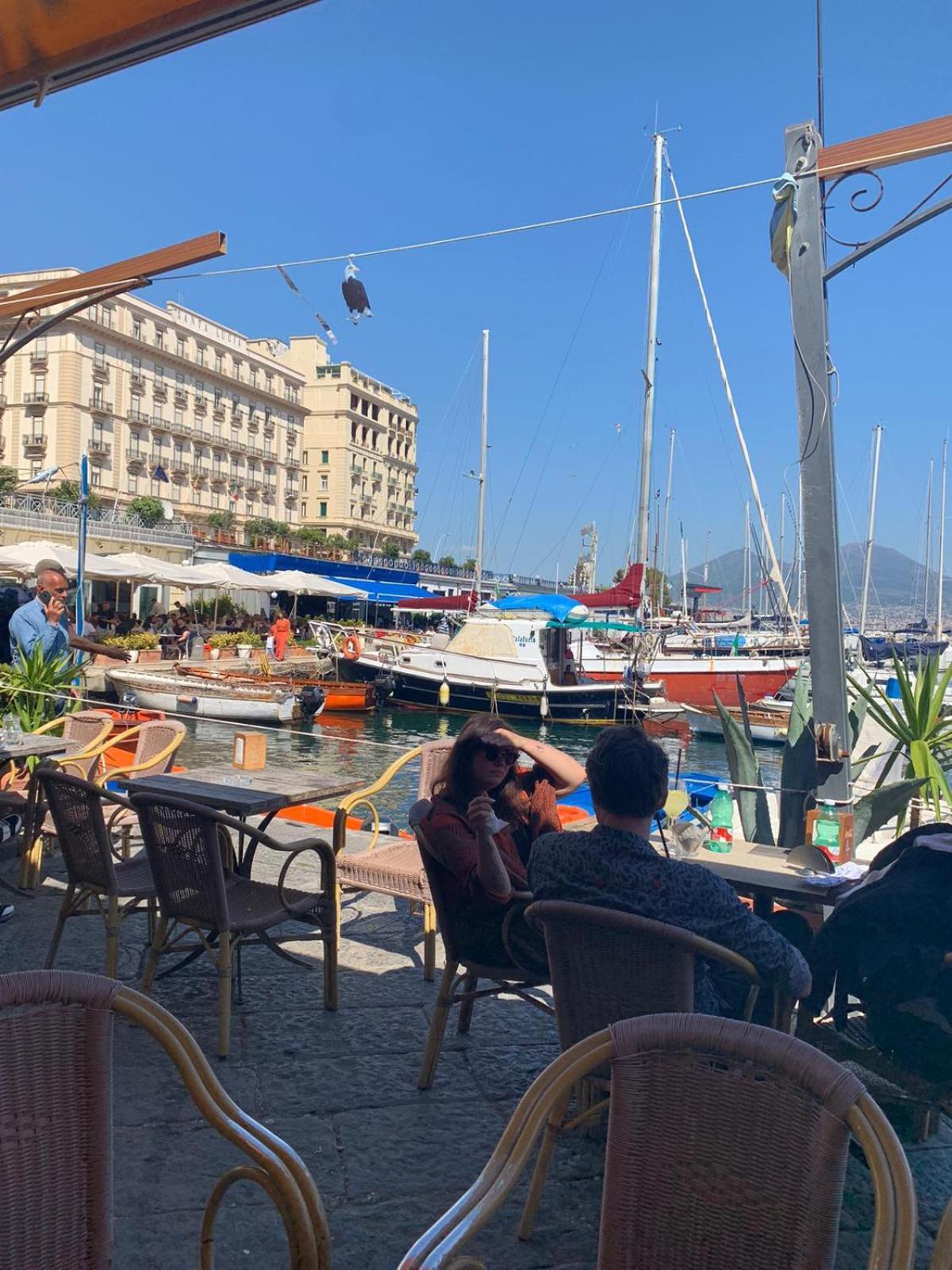 Mamma Teresa Apartment Napoli Ngoại thất bức ảnh